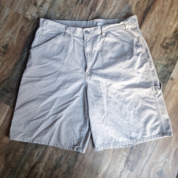 Vintage L2 Levis Cream/Light Tan Shorts size 38 - Picture 5 of 16